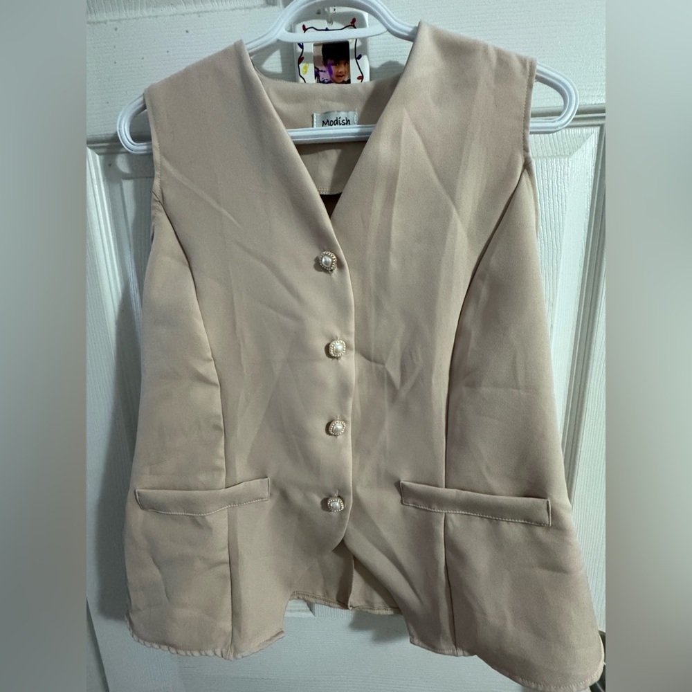 Beige Women's Vest + Short (coords)